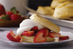 a strawberry shortcake with yogurt